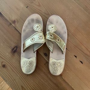 GUC Gold Jack Rogers flat sandal size 9